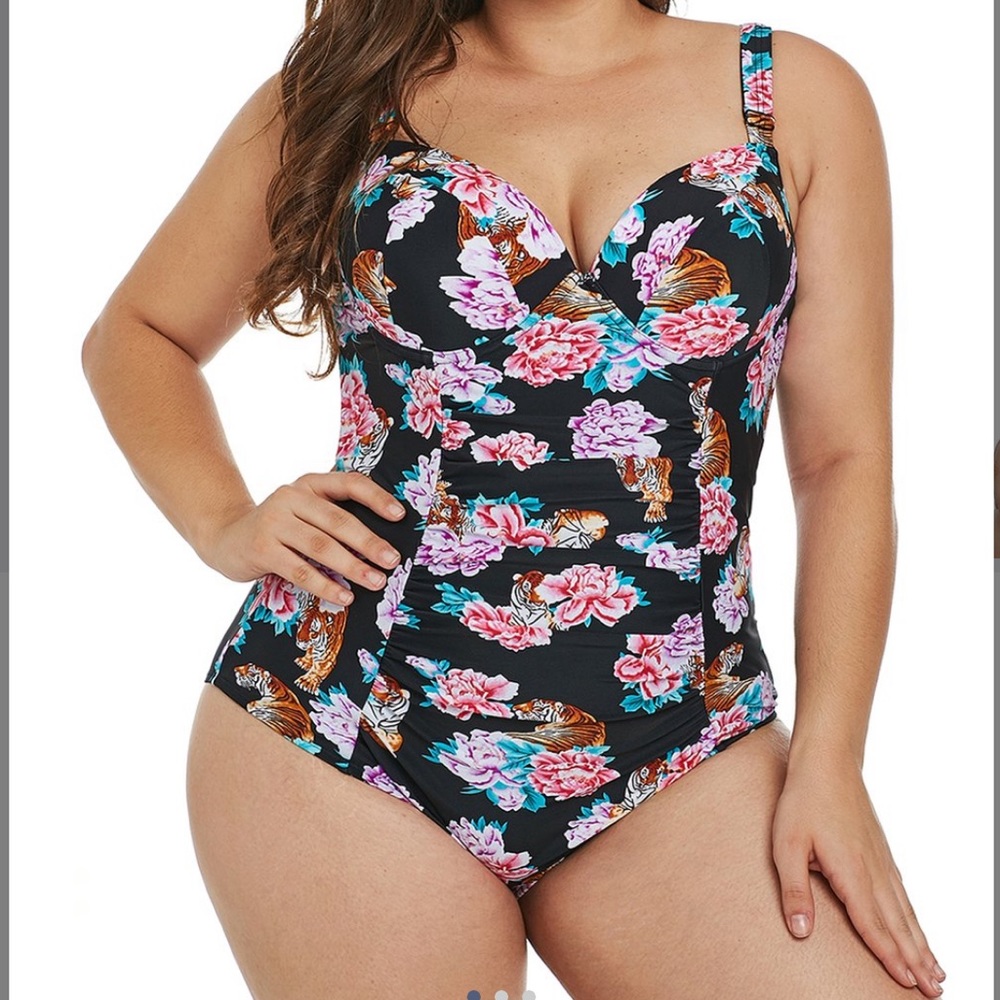 ‼️NWT‼️ 🐯 Tiger One Piece Bathing Suit
